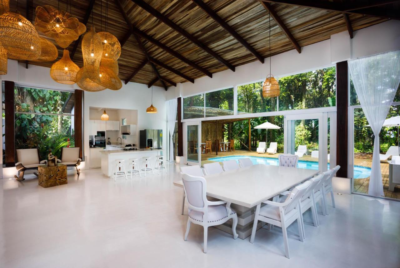 Gigi Brown Villa Frida Beachfront Puerto Viejo de Talamanca Esterno foto